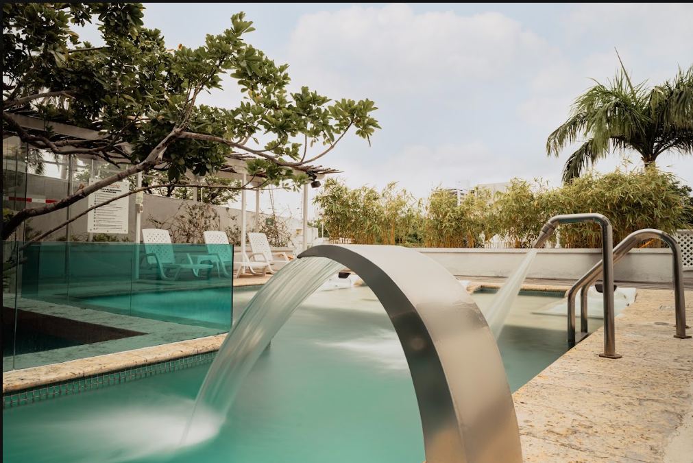 Piscina y circuito hídrico de Placita Vieja